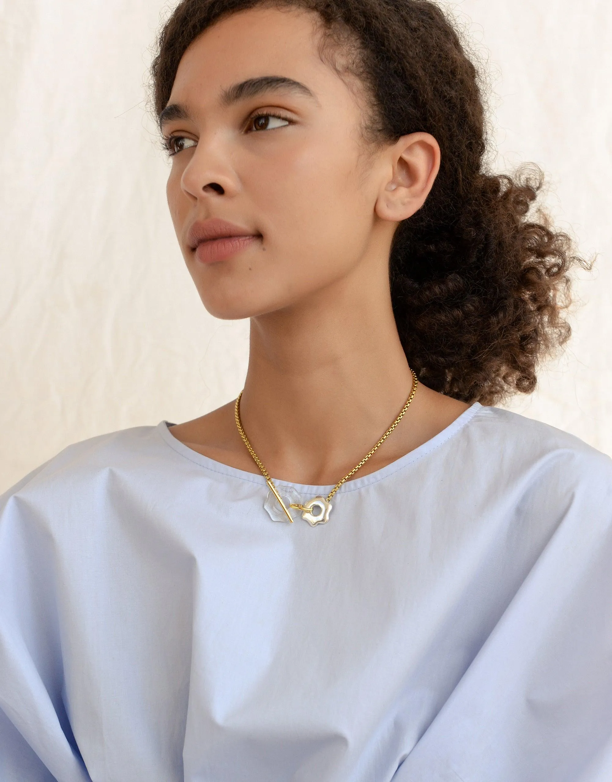 Avens Toggle Necklace