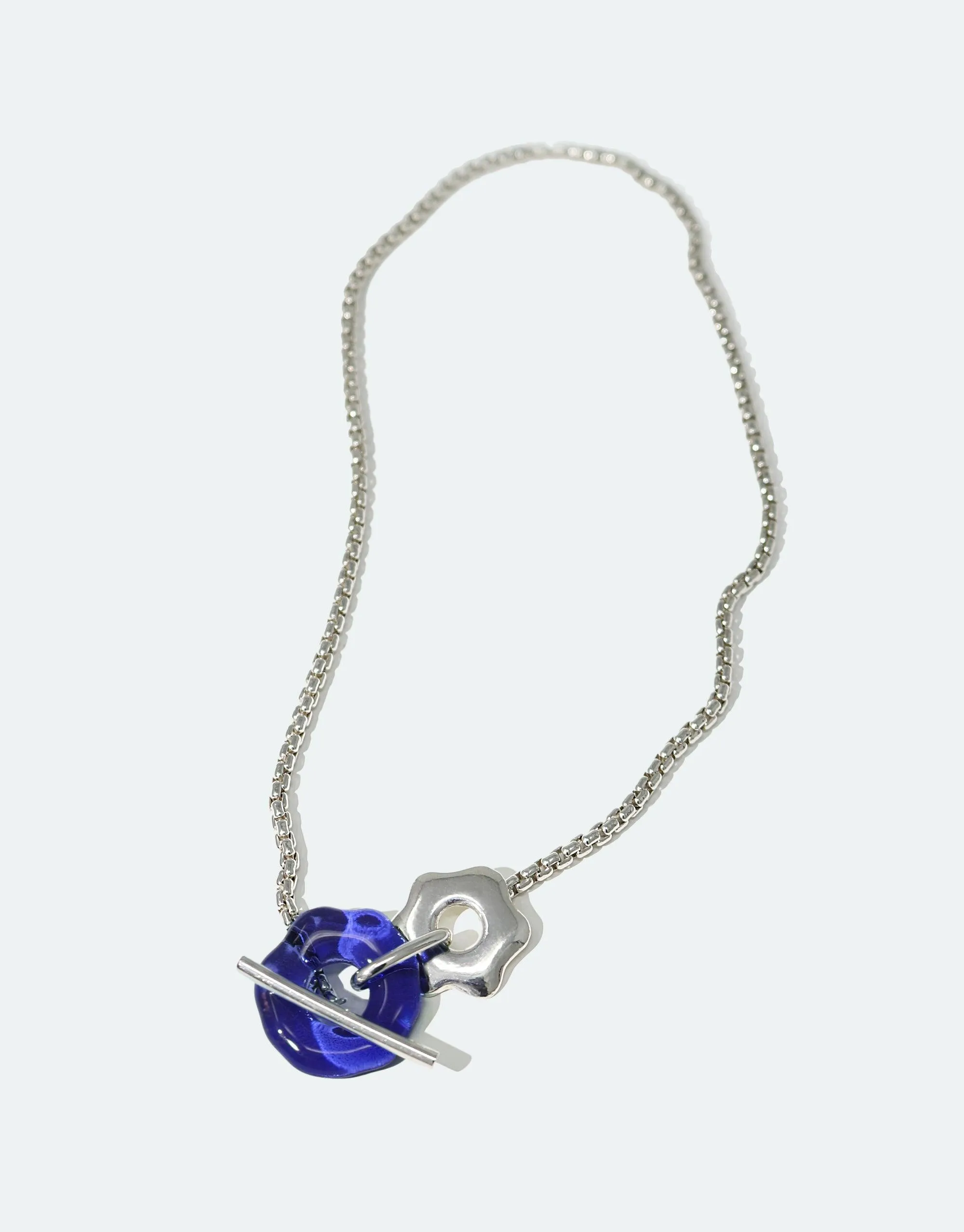 Avens Toggle Necklace