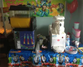 Small Ice cream machine with 100 servings